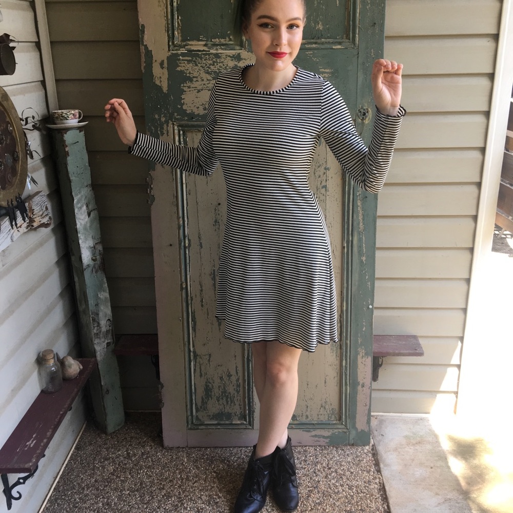 Black and White Long Sleeve A-Line Dress